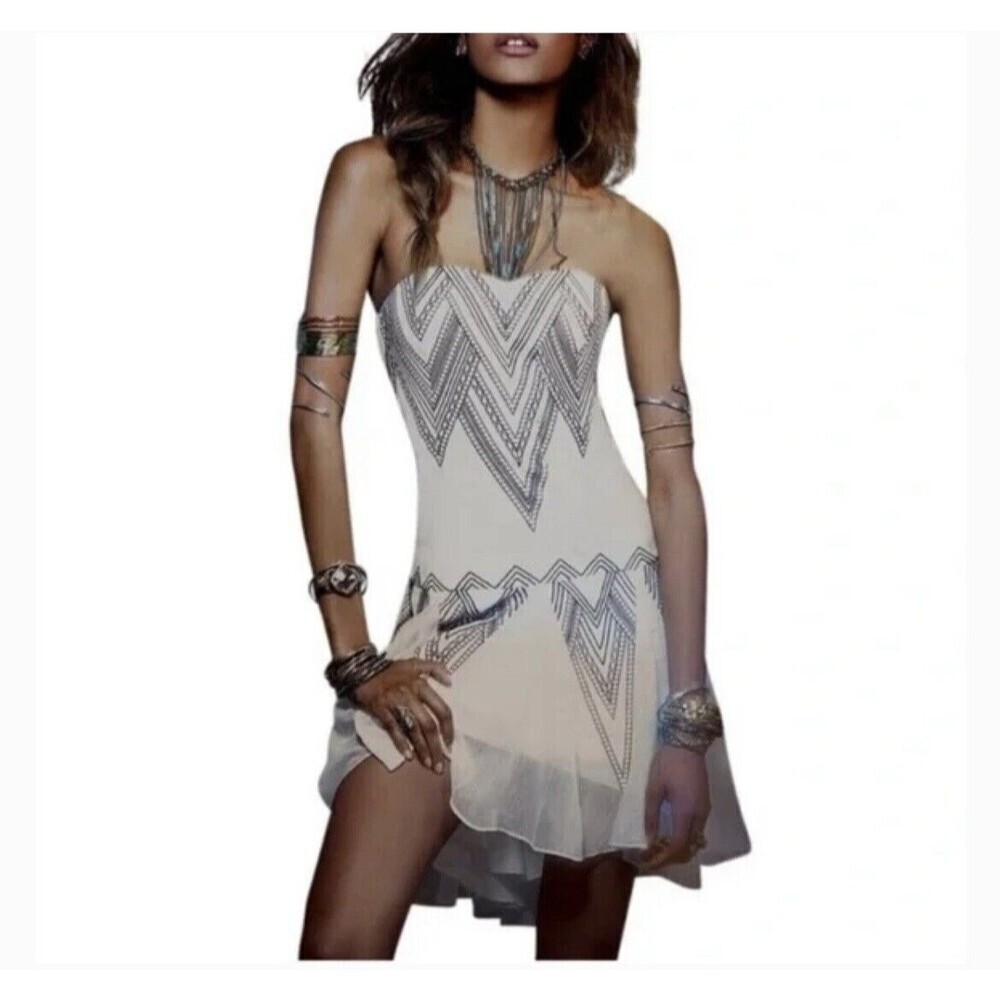 Free People Radiating Angels White Flowy Embroidered Strapless Mini Dress Sz S